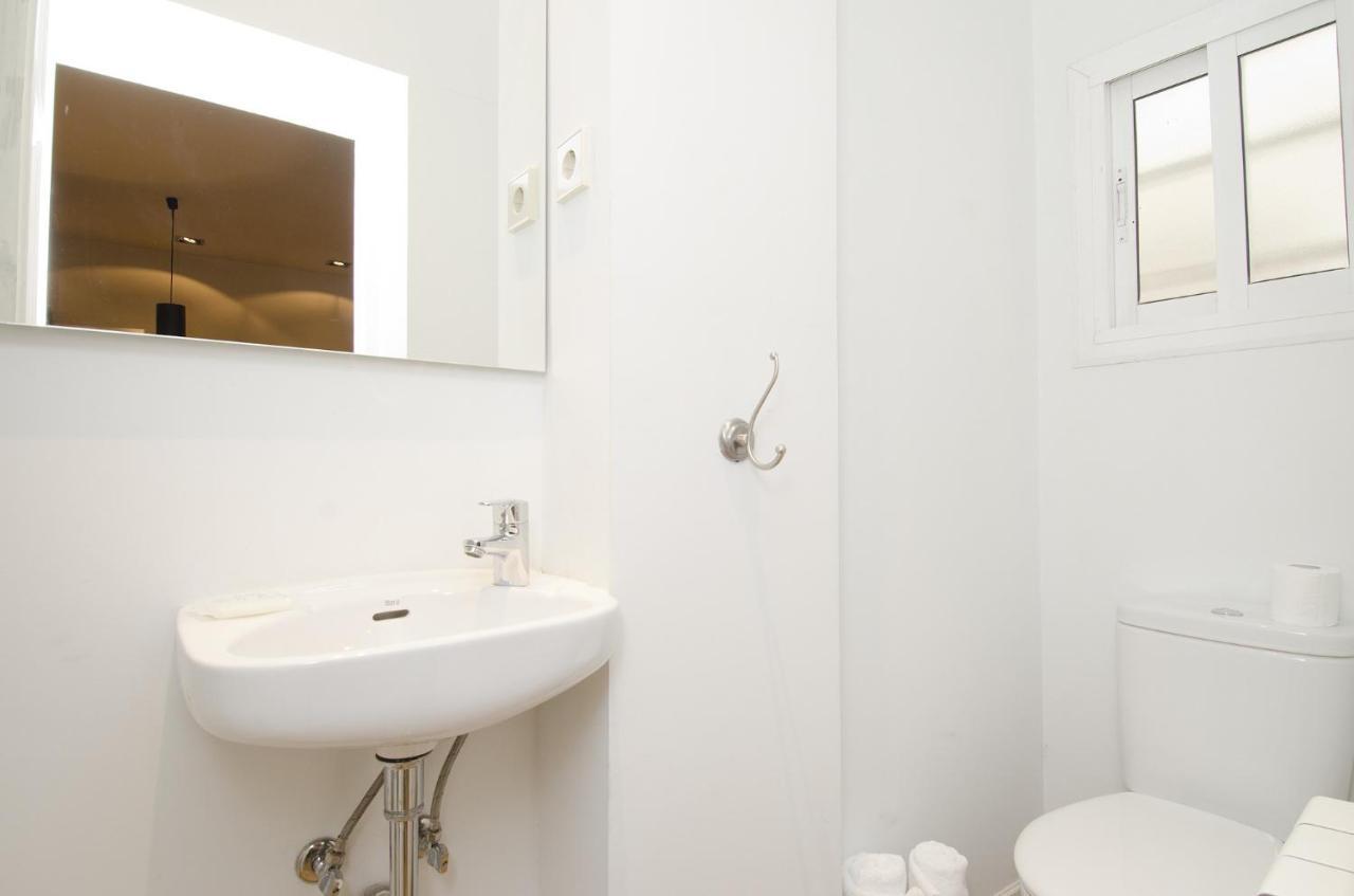 Apartamento San Anton II En Мадрид Екстериор снимка